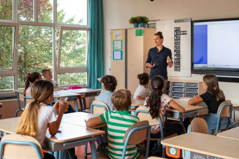 group-of-students-paying-attention-to-their-teache-2024-03-01-13-49-42-utc_