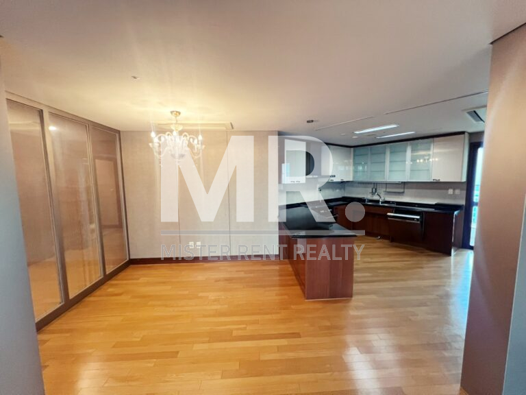 Yongsan St. High-Rise IMG_5455